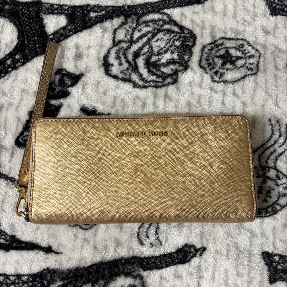 Michael Kors Metallic Gold Wristlet